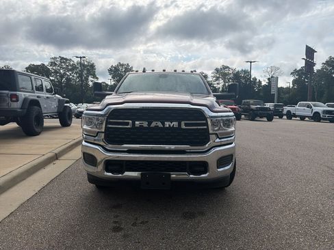 Used 2022 RAM 3500 Big Horn RWD image 2