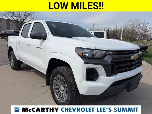 Certified 2025 Chevrolet Colorado LT RWD image 2