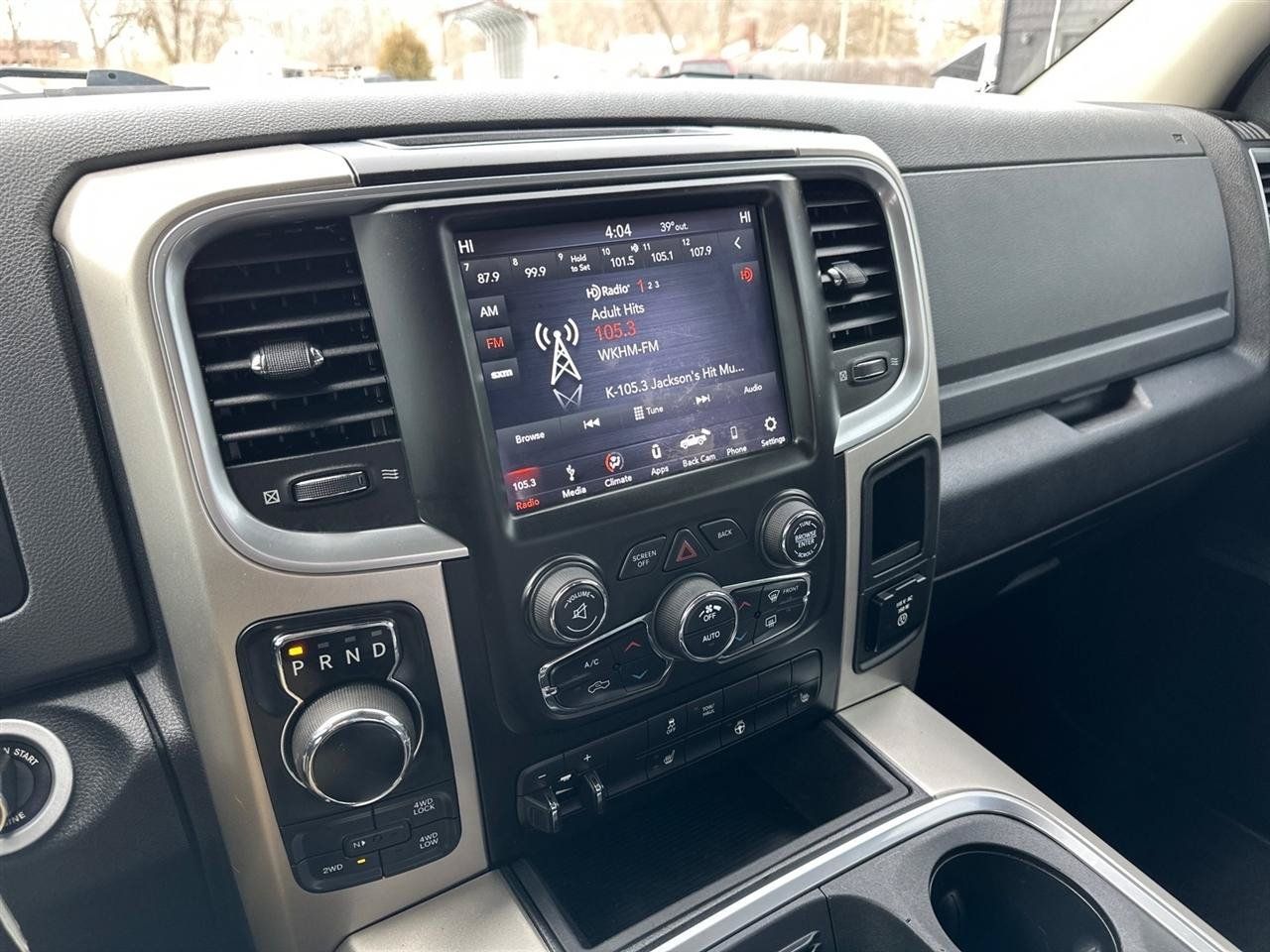 Used 2018 RAM 1500 Outdoorsman AWD/4WD image 31