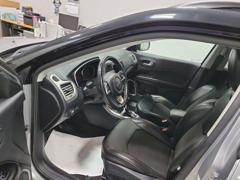 Used 2020 Jeep Compass Latitude w/ Cold Weather Group image 36