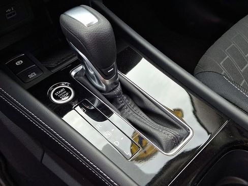 Used 2024 Nissan Kicks SV image 14