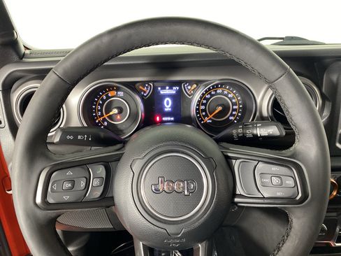 Used 2023 Jeep Wrangler Unlimited Sport AWD/4WD image 20