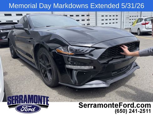 Used 2019 Ford Mustang Coupe RWD image 1