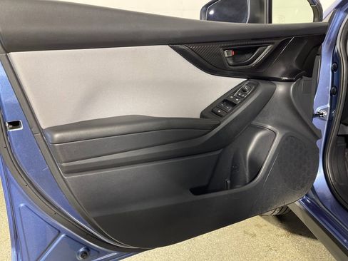 Used 2019 Subaru Crosstrek 2.0i Premium image 19