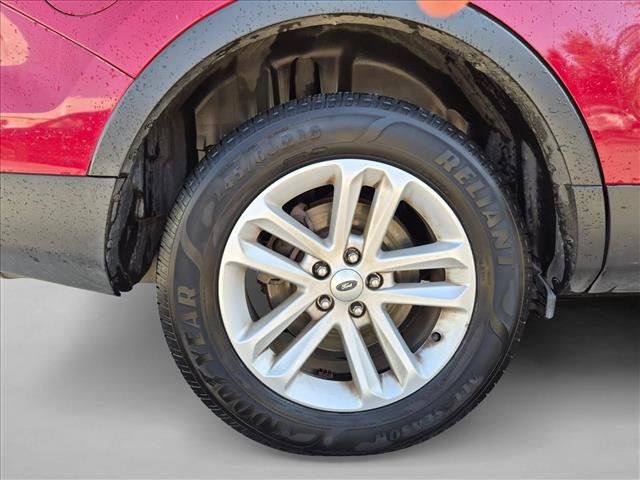 Used 2015 Ford Explorer FWD image 13