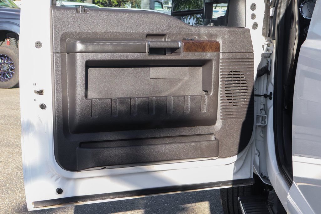 Used 2016 Ford F350 Platinum AWD/4WD image 17