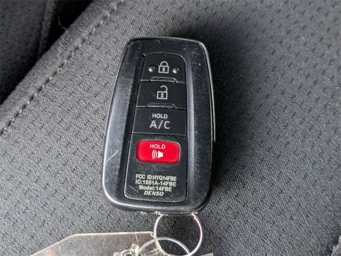 Certified 2020 Toyota Prius Prime LE image 31