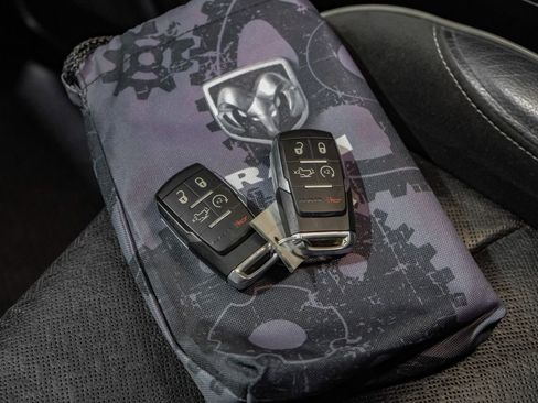 Used 2022 RAM 2500 Laramie image 72