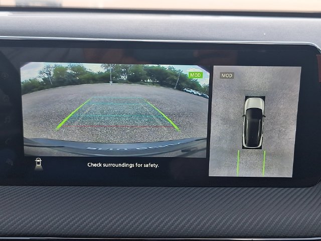 Certified 2025 Nissan Kicks SR w/ Illumination Package FWD image 22