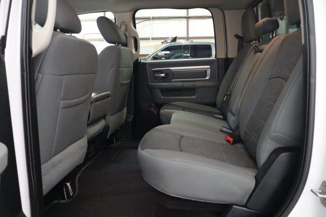 Used 2015 RAM 3500 SLT AWD/4WD image 9