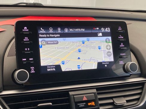 Used 2022 Honda Accord Touring image 25