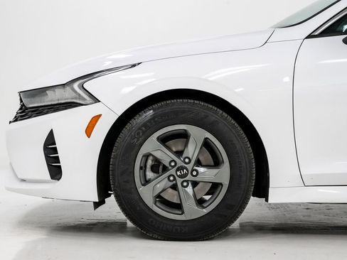 Used 2021 Kia K5 LXS image 26