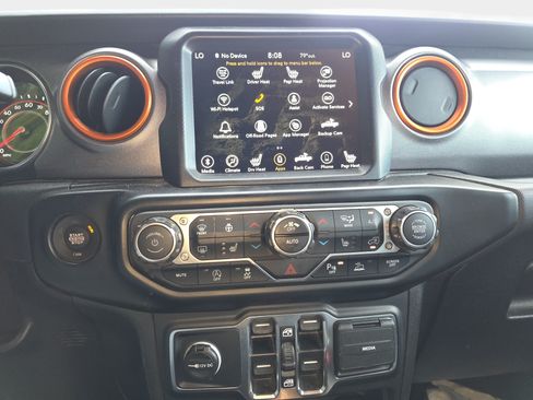 Used 2021 Jeep Gladiator Mojave AWD/4WD image 6