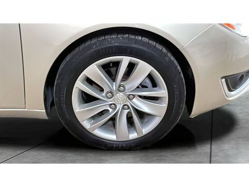 Used 2016 Buick Regal Premium image 19