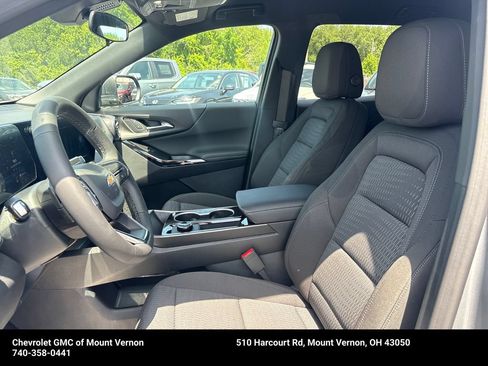 New 2027 Chevrolet Equinox LT AWD/4WD image 11