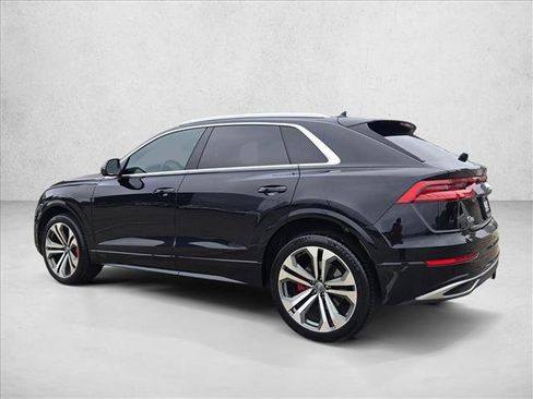 Used 2019 Audi Q8 Prestige image 8