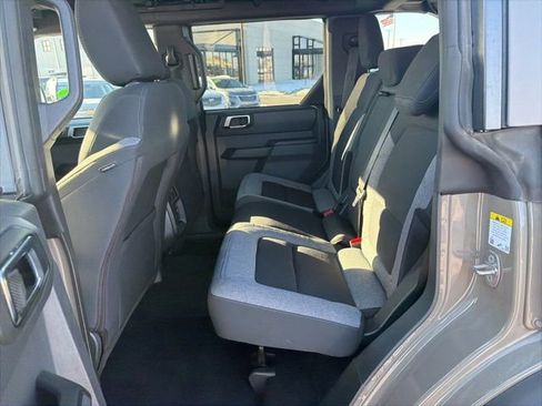 Used 2025 Ford Bronco Big Bend image 24