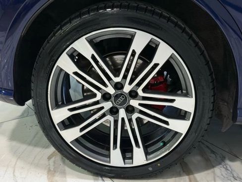 Used 2018 Audi SQ5 Prestige w/ Prestige Package image 32