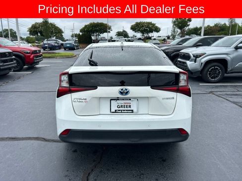 Used 2022 Toyota Prius LE FWD image 12
