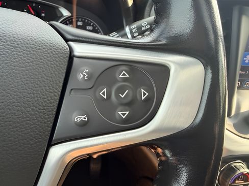 Used 2022 GMC Acadia SLT w/ Elevation Edition FWD image 14