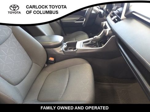Used 2025 Toyota RAV4 XLE w/ Convenience Package FWD image 20