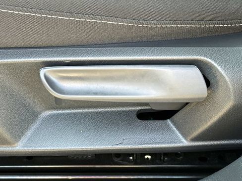 Used 2025 Volkswagen Jetta Sport FWD image 22