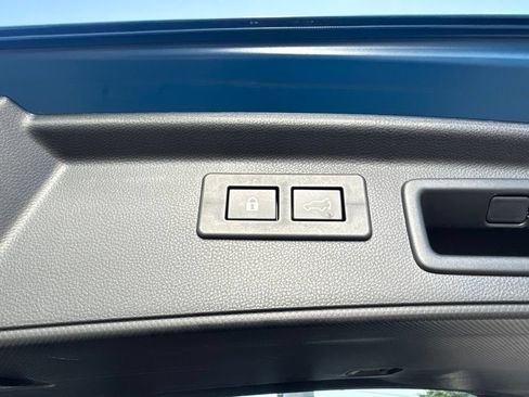 Used 2024 Subaru Forester Wilderness AWD/4WD image 8