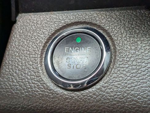 Used 2020 Ford F150 King Ranch w/ Equipment Group 601A Luxury AWD/4WD image 28