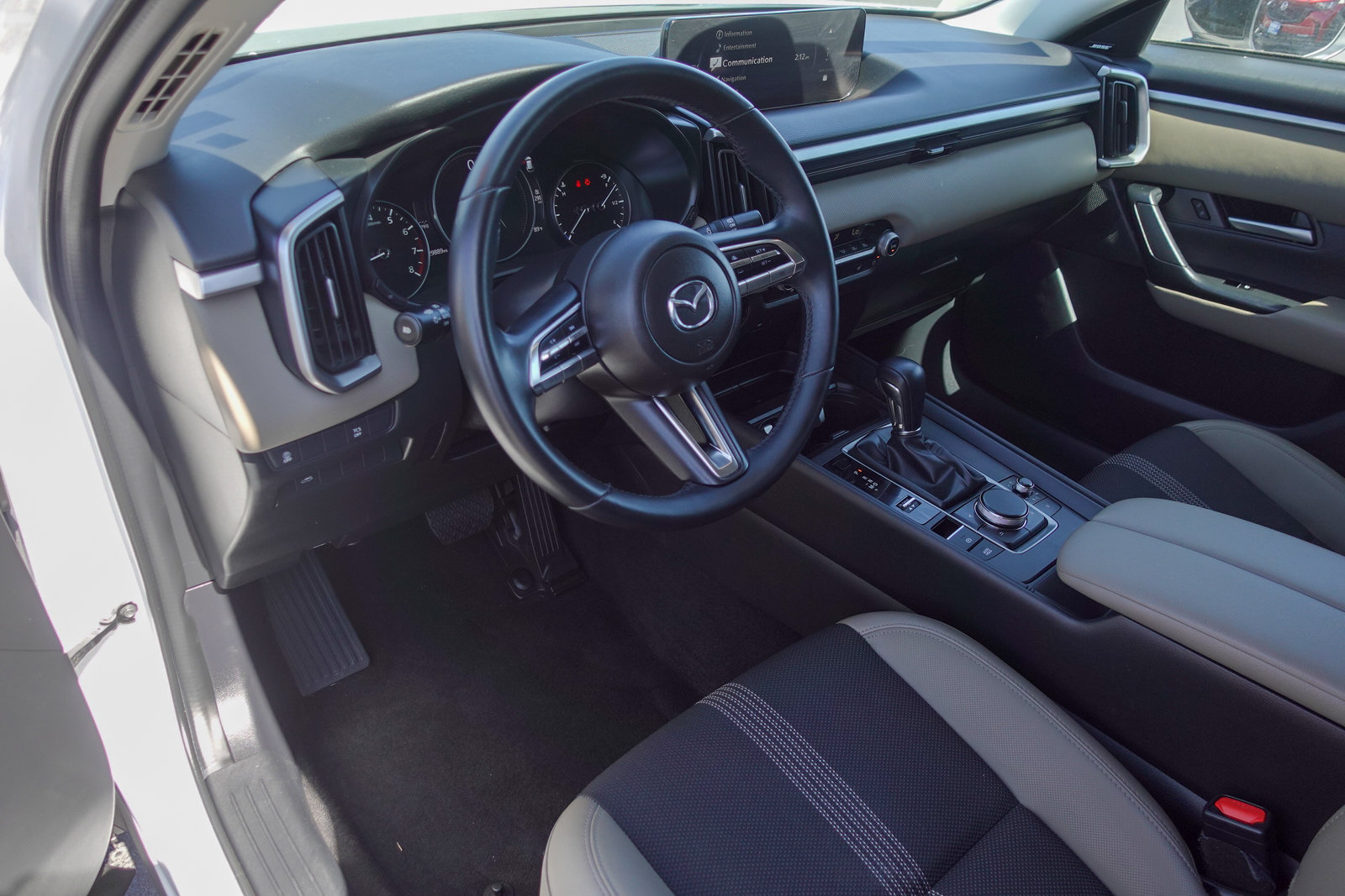 Certified 2025 MAZDA CX-50 AWD 2.5 S w/ Premium Package image 11