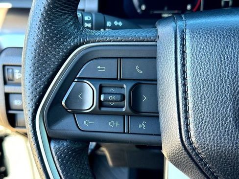 Used 2024 Toyota Tacoma TRD Off-Road image 13