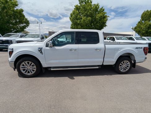 Used 2024 Ford F150 Lariat w/ Tow/Haul Package AWD/4WD image 9