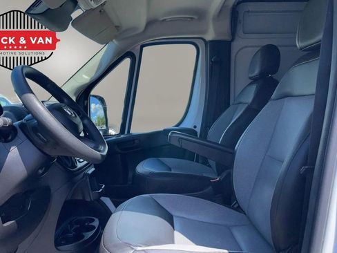 Used 2025 RAM ProMaster 3500 w/ Convenience Group FWD image 28
