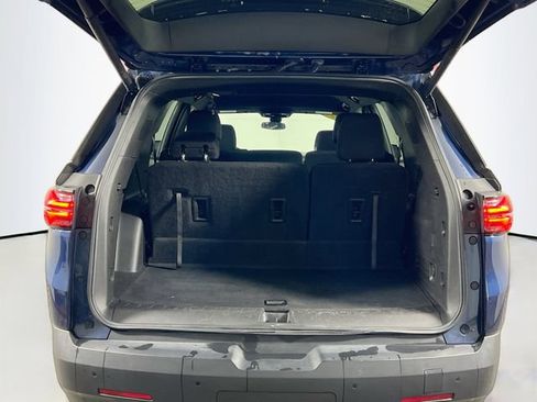 Used 2023 Chevrolet Traverse LT AWD/4WD image 25