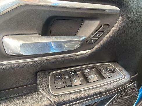 Used 2021 RAM 1500 Laramie AWD/4WD image 22
