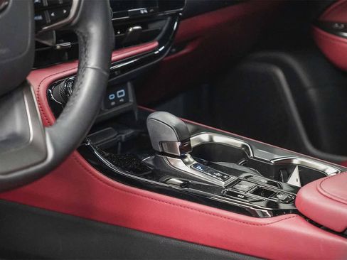 Used 2025 Lexus NX 250 FWD image 24