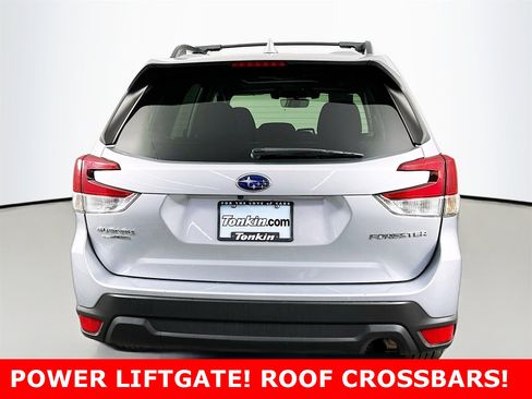 Used 2020 Subaru Forester Premium image 6