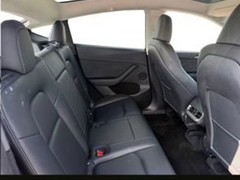 Used 2023 Tesla Model Y Performance AWD/4WD image 18