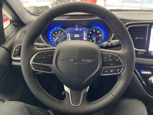 New 2026 Chrysler Pacifica Select image 34