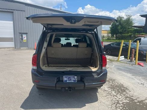 Used 2015 Nissan Armada SV w/ SV Driver Package RWD image 13