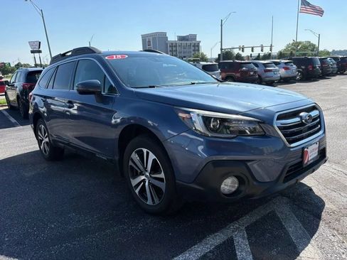 Used 2018 Subaru Outback 2.5i Limited AWD/4WD image 7