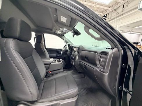 Certified 2025 Chevrolet Silverado 1500 Custom Trail Boss w/ Midnight Edition image 30