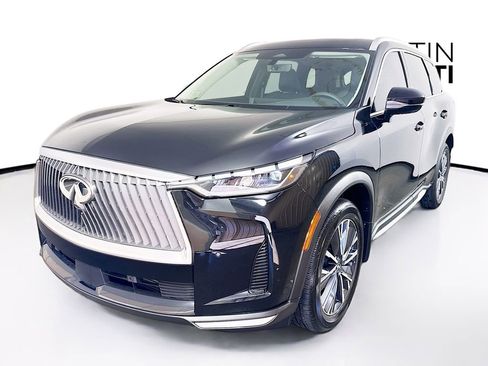 Used 2026 INFINITI QX60 Luxe w/ Family Package image 4