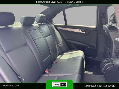 Used 2013 Mercedes-Benz C 250 Sedan image 33