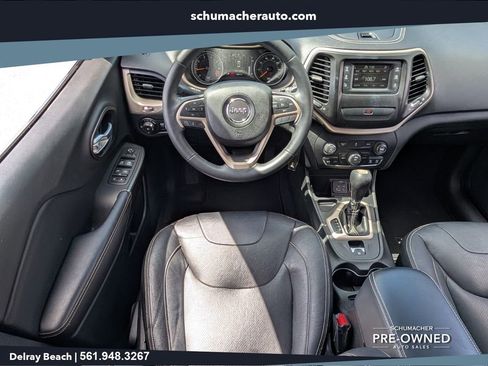 Used 2015 Jeep Cherokee Latitude FWD image 13