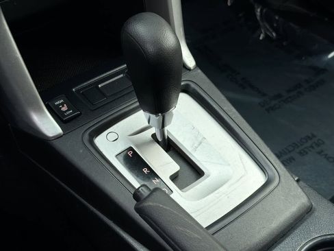 Used 2014 Subaru Forester 2.5i Premium w/ All-Weather Package image 33