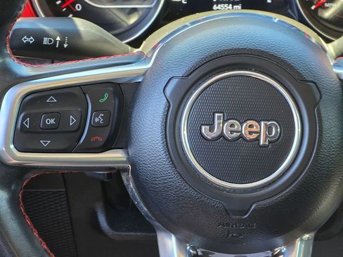 Used 2022 Jeep Wrangler Unlimited Rubicon w/ Steel Bumper Group AWD/4WD image 14