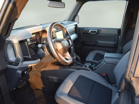 Certified 2023 Ford Bronco Big Bend image 9