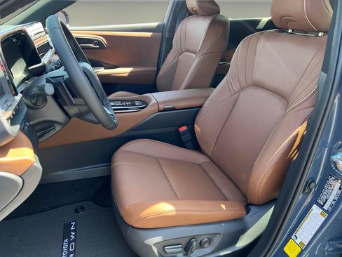 New 2026 Toyota Crown Signia AWD/4WD image 11