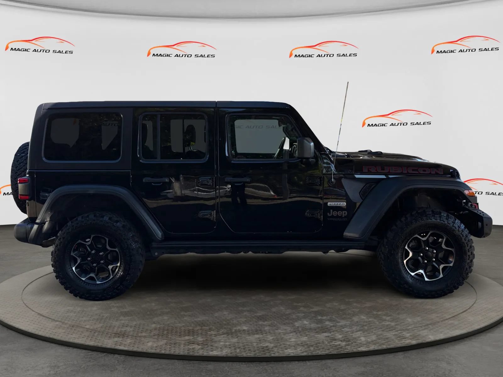 Used 2020 Jeep Wrangler Unlimited Rubicon w/ Quick Order Package 28Y Recon AWD/4WD image 6