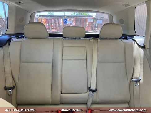 Used 2010 Mercedes-Benz GLK 350 4MATIC image 28